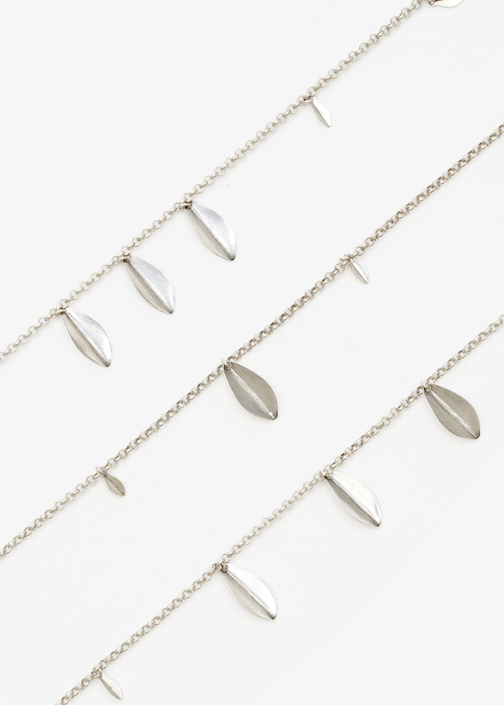 Isabel MarantイザベルマランShiny Leaf Necklaceネックレス Isabel Marant Metal Shiny Leaf Necklace – adorno limited