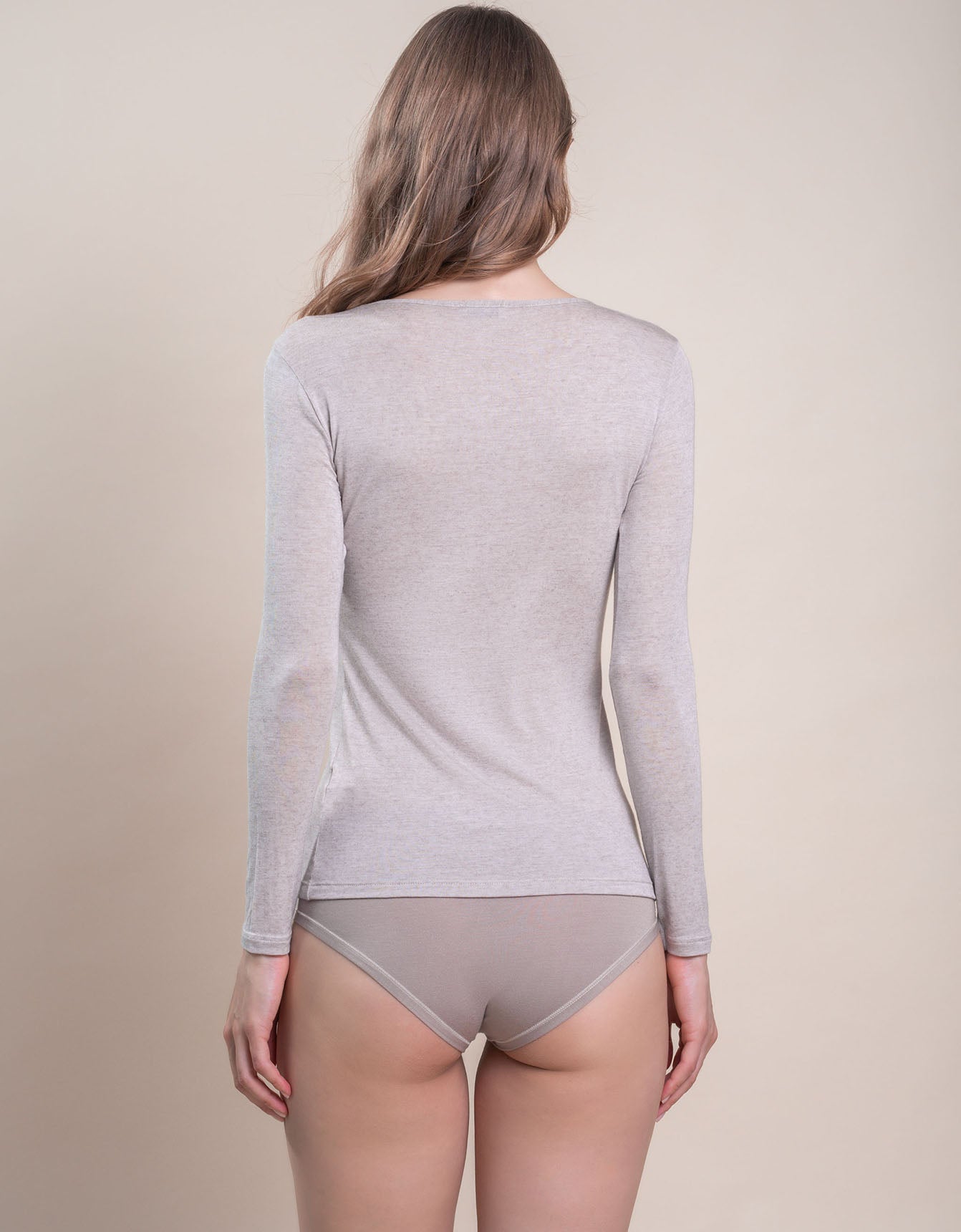 EGi Collections Cashmere Model L/S Top