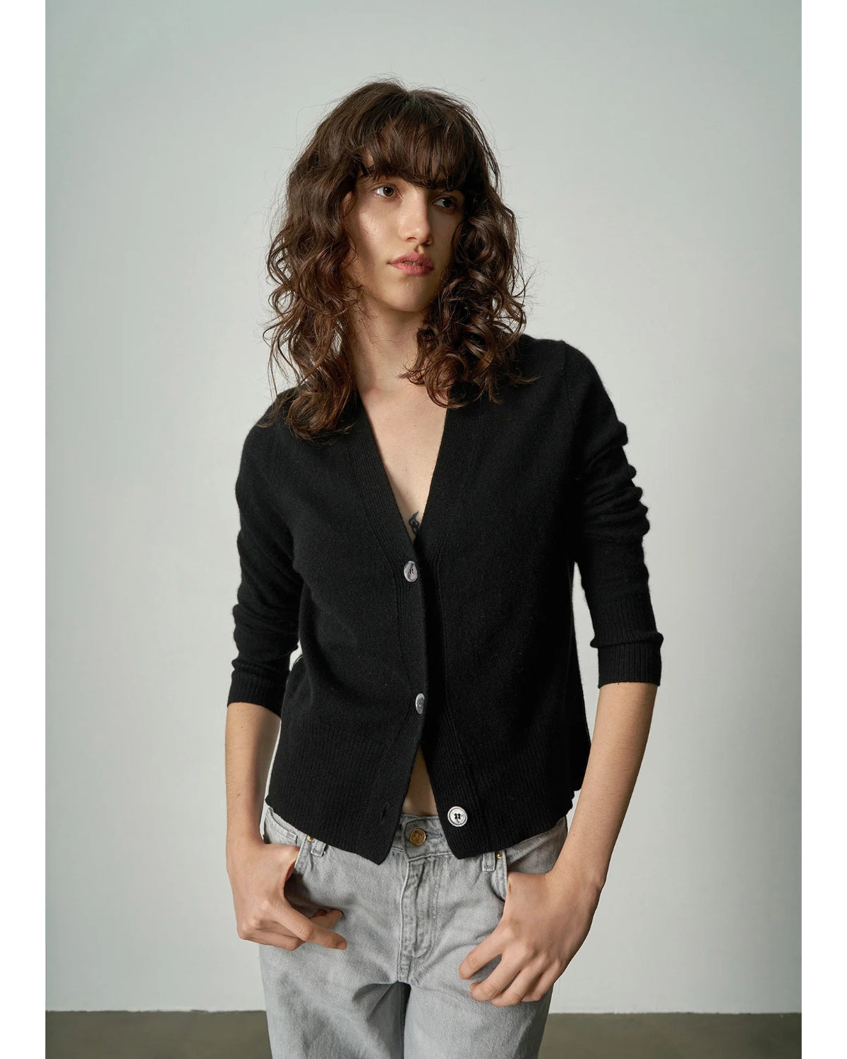 ALEGER 145 Cashmere Seam Detail Cardigan