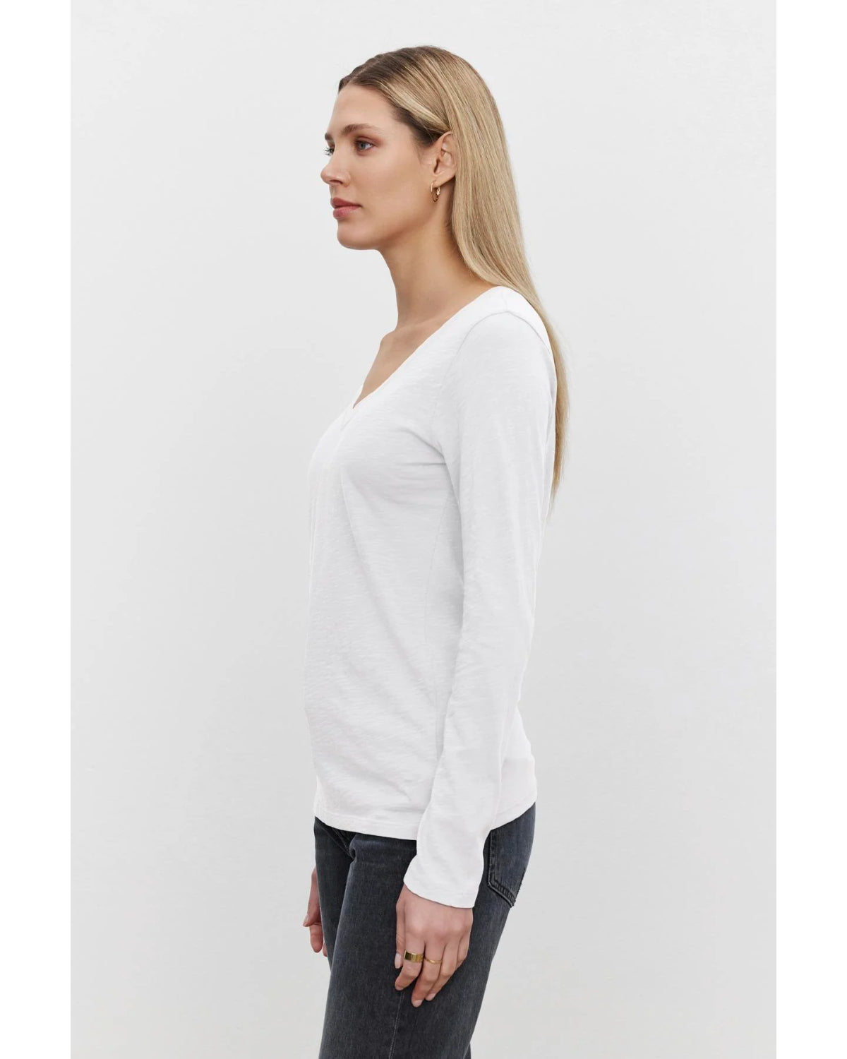 Velvet Blaire Vneck L/S Tee