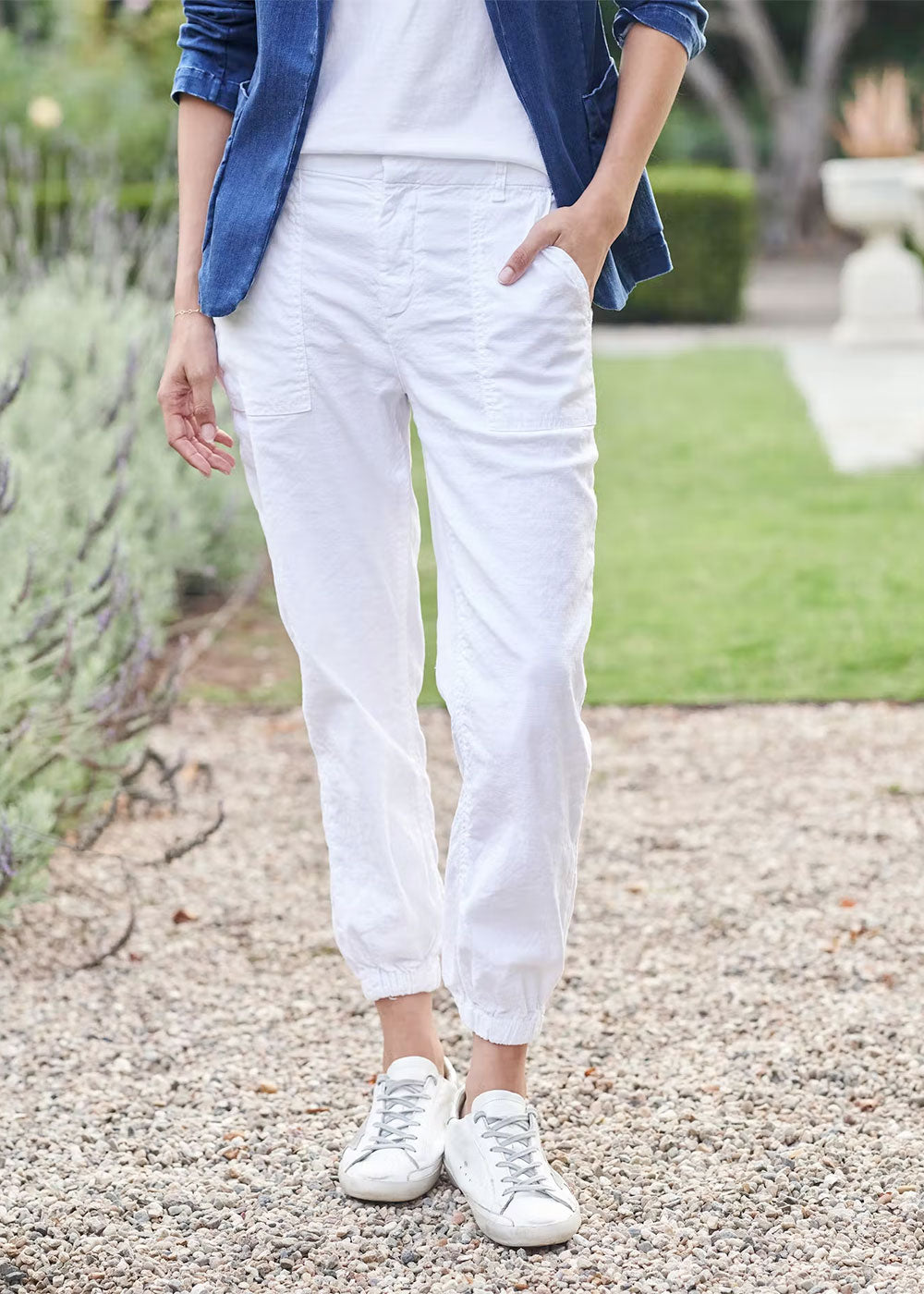 Frank & Eileen Jameson Jogger Performance