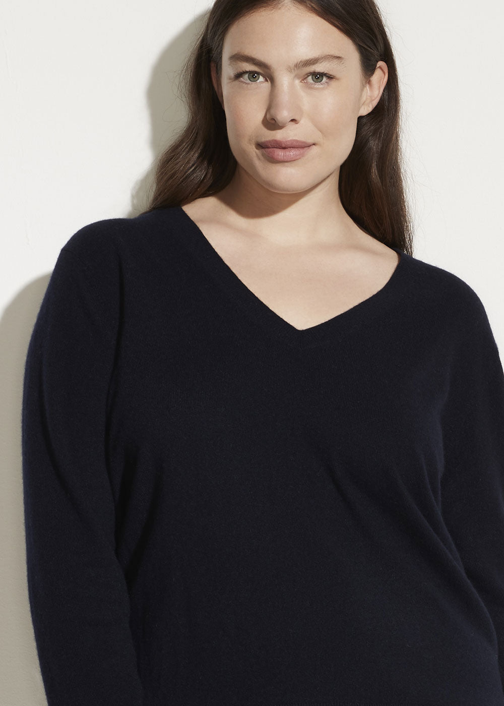 Vince Weekend V Neck